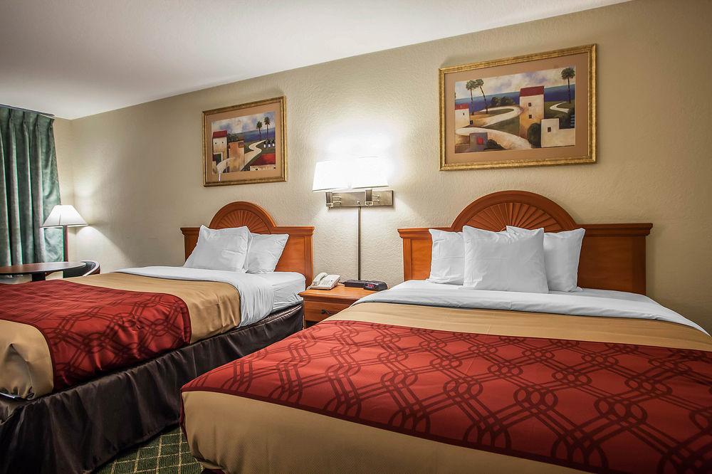 Economy Inn & Suites Hannibal Extérieur photo