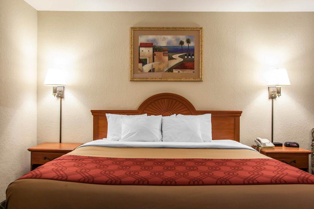 Economy Inn & Suites Hannibal Extérieur photo