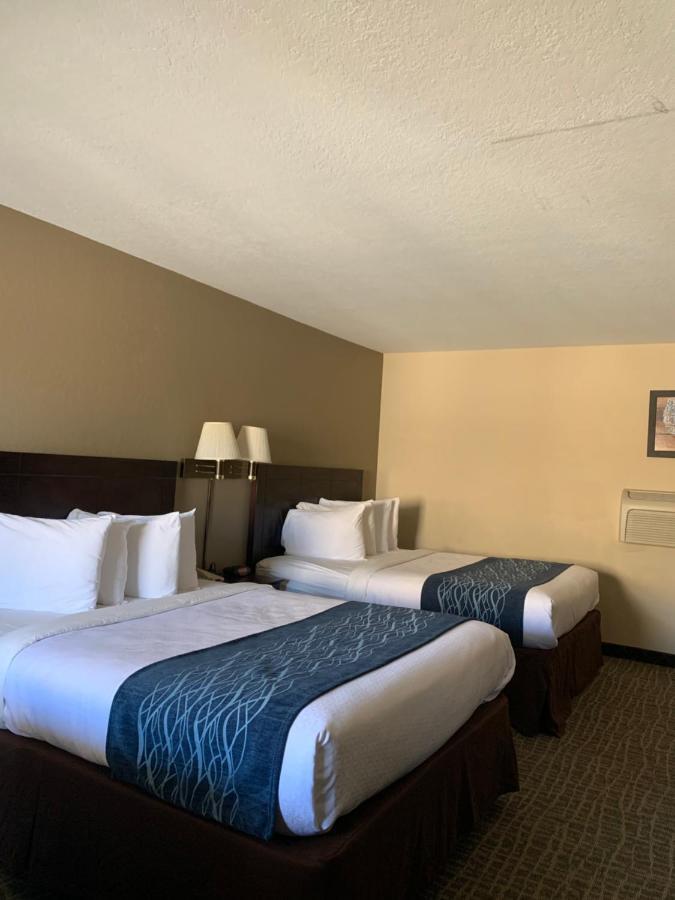 Economy Inn & Suites Hannibal Extérieur photo