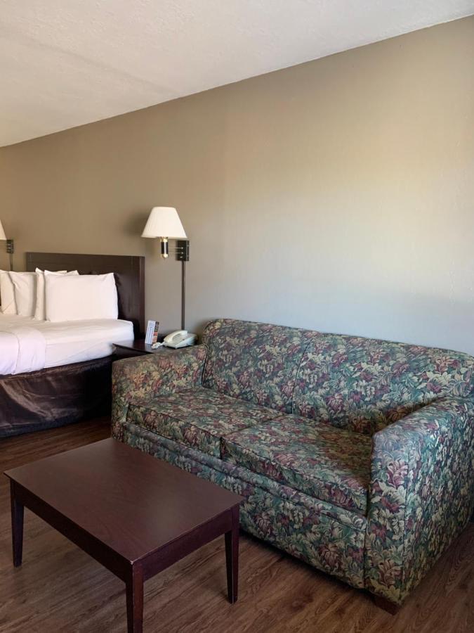 Economy Inn & Suites Hannibal Extérieur photo