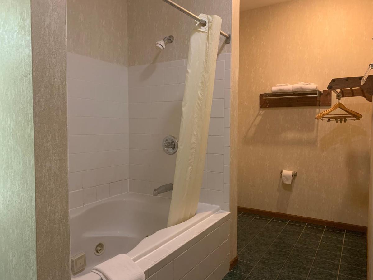 Economy Inn & Suites Hannibal Extérieur photo